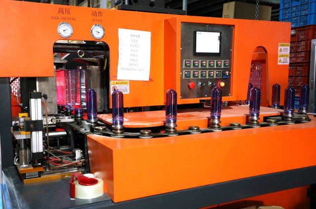 Production machinery at Rena Pet